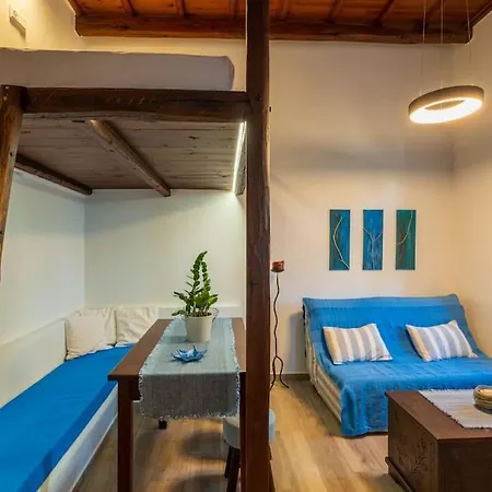 Lovelia - Live The Cretan Hospitality * Hersonissos (Crete)